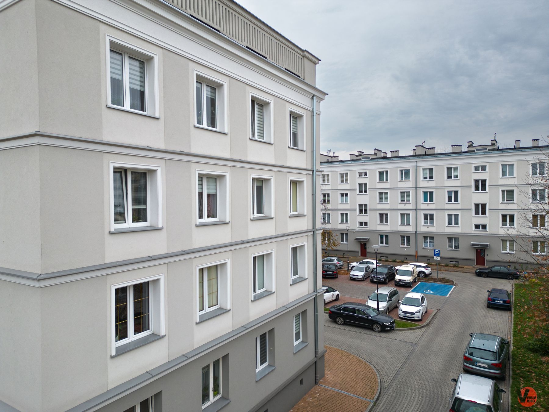 Budynek wielorodzinny Hutnicza 10 - zdjęcie 7